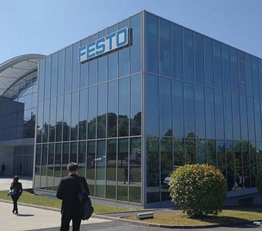 工業(yè)4.0巨頭新玩法:讓工廠在線升級 工業(yè)4.0巨頭新玩法:讓工廠在線升級